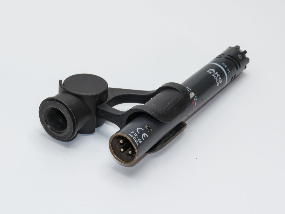 TechRentals_AKG_SE300B_CK91_Capsule_Mic_05.jpg