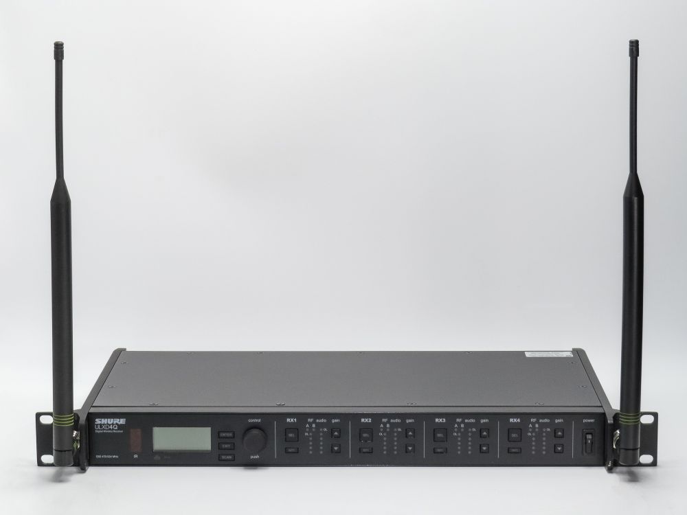 TechRentals_SHURE_ULXD4Q_Wirelss_Mic_Base_Station_23.jpg