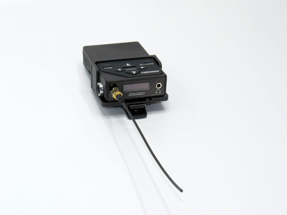 TechRentals_ZAXCOM_URX100_02.jpg