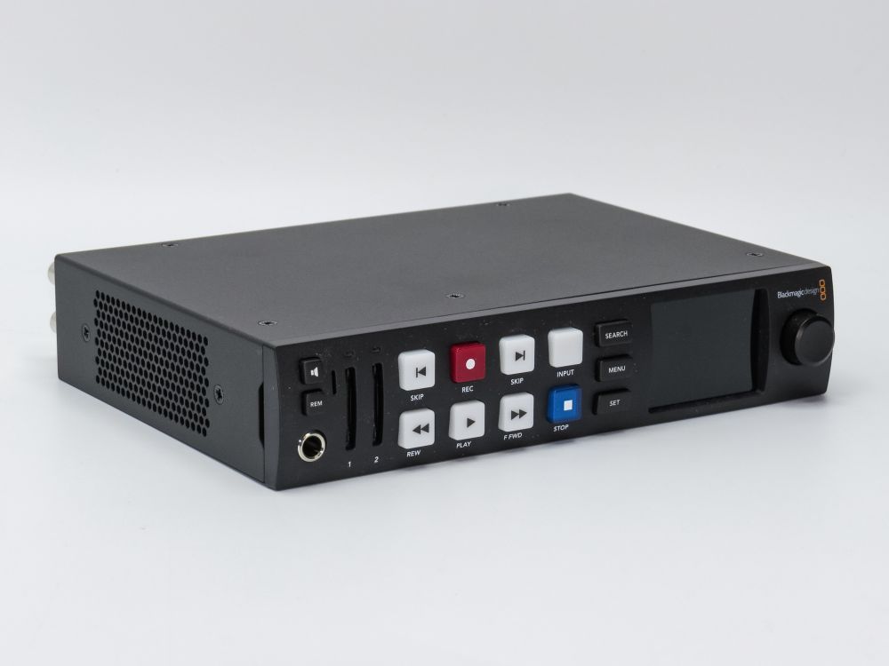 TechRentals_BLACKMAGIC_HYPERDECK_STUDIO_HD_PLUS_10.jpg